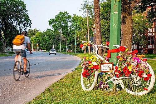 NIC ADAM / FREE PRESS
The memorial honouring the life of cyclist Rob Jenner, who lost his life to a hit-and-run driver on Wellington Crescent at Cockburn Street, pictured Thursday afternoon.
240725 - Thursday, July 25, 2024.

Reporter: Jura