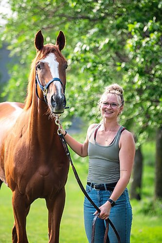 MIKAELA MACKENZIE / FREE PRESS

Groom Katie Morris with Manitoba Derby contender No Show No Call at the Assiniboia Downs on Friday, July 26, 2024. 

For George story.