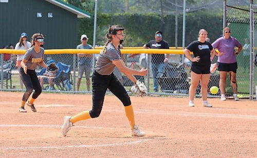 Parkland Power pitcher Chayse Paradis delvers to the plate during the final of the Softball Manitoba&#x2019;s U13 AA provincial championship against Central Charge-Smith at Ashley Neufeld Softball Complex on Sunday. (Perry Bergson/The Brandon Sun)