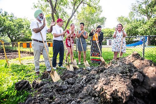 MIKAELA MACKENZIE / FREE PRESS

	
Diljeet Brar (left), Kevin Lamoureux, Michelle Cooke, Vivian Santos, Marsha Missyabit, and Lora Meseman break ground on a new basketball court and playground at Northwood Community Centre on Wednesday, July 31, 2024. 

For Jura story.