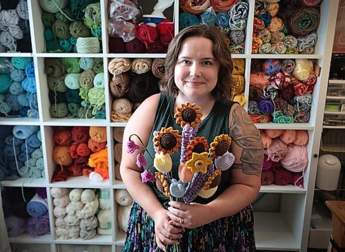 Ruth Bonneville / Free Press

49.8 The Creators - Kaylon Mullen

Photo of  Kaylon Mullen with her crocheted works of art, flowers, pot holders and cat toys, to name a few.  

Kaylon Mullen doesn&#x574; grow her flowers, she makes them. Needing no sunlight or water, her tulips, sunflowers, bluebells, lavender and daisies will never die, because they&#x572;e made completely out of yarn. The textile artist took up crocheting six years ago as a way to keep her hands busy, learning the technique from her mother. 

AV Kitching story

Aug 2nd,  2024

