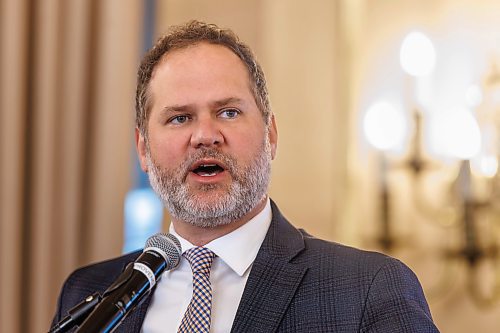 MIKE DEAL / FREE PRESS
Manitoba Justice Minister Matt Wiebe makes the opening remarks at the REVIVE: Community Services Recovery Symposium which was held at the Fort Garry Hotel Wednesday.
The day-long event, hosted by the John Howard Society of Manitoba, brought together more than 30 community-based agencies that work with marginalized people and those in contact with the law to rebuild and recover collectively from the challenges posed by the pandemic.
240619 - Wednesday, June 19, 2024.