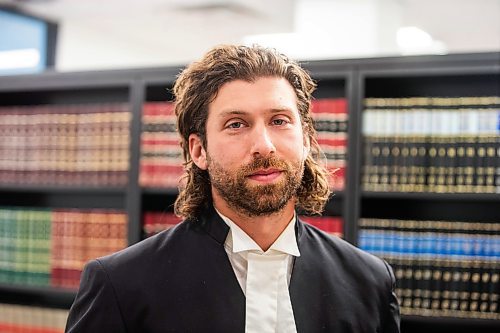 MIKAELA MACKENZIE / FREE PRESS

	
Lawyer Ethan Pollock at the Pollock &amp; Company Lawyers office in Winnipeg on Wednesday, Aug. 7, 2024. Months-long waits for psychiatric assessments continue to exacerbate criminal court backlogs and impact access to justice for vulnerable people in the system. 

For Malak story.