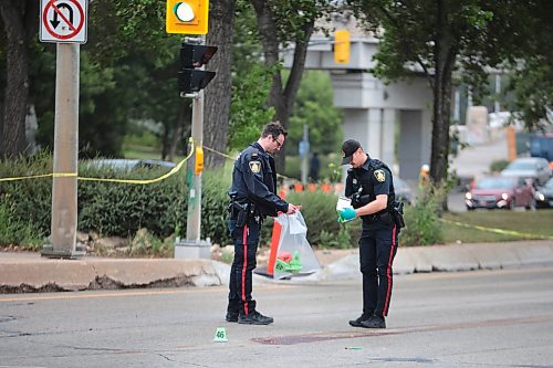 Ruth Bonneville / Free Press

Local - MVC Main at Mayfair

Wpg. Police Investigate tragic collision on Main Street at Mayfair Thursday. 

See press release for more details. 


Aug 8th, 2024
