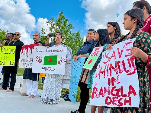 JORDAN SNOBELEN / FREE PRESS
Members of Winnipeg’s Hindu community have been worried as they await news from relatives back home. 

