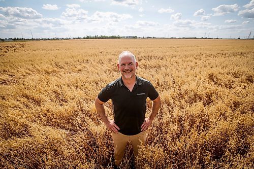 JOHN WOODS / FREE PRESS
Greg Stewart, founder and CEO of Geco Strategic Weed Management is photographed as he inspects a field just outside Winnipeg Monday, August 12, 2024. The Vancouver based company uses data and artificial intelligence to predict weeds in farmers fields, allowing for more targeted weed management.

Reporter: gabby