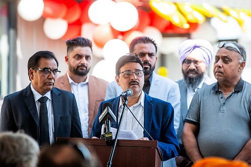 MIKAELA MACKENZIE / FREE PRESS

	
Duffy&#x573; Taxi general manager Ram Valluru speaks at the ribbon-cutting for Duffy&#x573; Taxi&#x573; new building on Notre Dame on Monday, Aug. 12, 2024.

For Aaron Epp story.