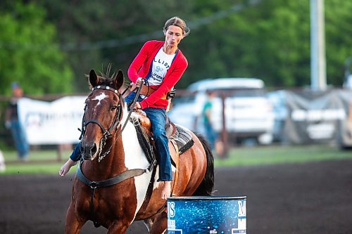 MIKAELA MACKENZIE / FREE PRESS

	
Alyssa Selman races on her horse, Duke, at the Denim &amp; Dust Barrel Racing Series in Carman on Tuesday, Aug. 13, 2024.

For Mike McIntyre story.