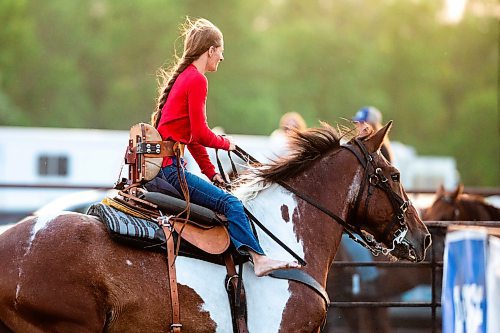 MIKAELA MACKENZIE / FREE PRESS

	
Alyssa Selman races on her horse, Duke, at the Denim &amp; Dust Barrel Racing Series in Carman on Tuesday, Aug. 13, 2024.

For Mike McIntyre story.