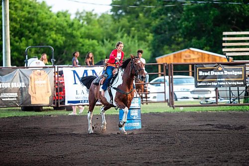 MIKAELA MACKENZIE / FREE PRESS

	
Alyssa Selman races on her horse, Duke, at the Denim &amp; Dust Barrel Racing Series in Carman on Tuesday, Aug. 13, 2024.

For Mike McIntyre story.