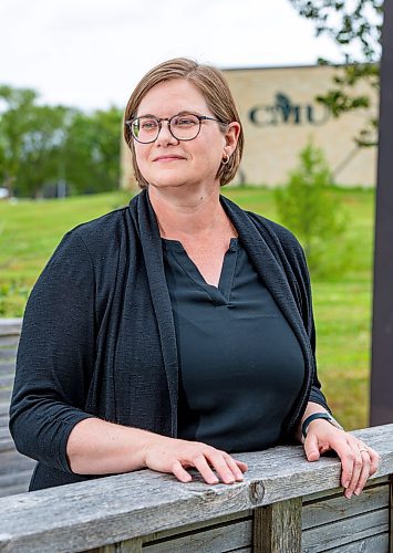 NIC ADAM / FREE PRESS
Dr. Heather Campbell-Enns, Associate Professor of Psychology at Canadian Mennonite University (CMU), pictured outside the campus Wednesday. She has been awarded a Canada Research Chair (CRC) grant worth $600,000 over five years to study family-provided care for older adults, particularly in the context of dementia--something that is becoming increasingly common as Canada's population of older adults is growing. 
240814 - Wednesday, August 14, 2024.

Reporter: ?