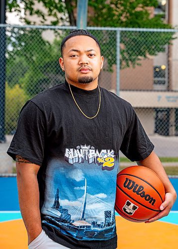 NIC ADAM / FREE PRESS
Calvin Diaz, shown at the Mayfair Recreation Centre&#x2019;s basketball courts Wednesday, is one of the organizers for Run it Back, a basketball tournament for high school alumni.
240814 - Wednesday, August 14, 2024.

Reporter: