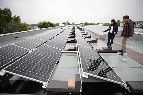 Ruth Bonneville / Free Press

local - school solar power

SCHOOL SOLAR PANELS: LRSD has installed what's believed to be the first solar panels on a public school in Winnipeg. Coll&#xe8;ge Jeanne-Sauv&#xe9;, a St. Vital high school is being partially powered by renewable energy. 

Photo of Alain Michalik, newly-retired principal of CJS (who oversaw the project) and  Amarbeer Bhandari Director of Transportation, facilities and Maintenance,
on the rooftop of Coll&#xe8;ge Jeanne-Sauv&#xe9;  looking at the long line of solar panels Thursday. 

Reporter Maggie
 


 Aug 15th, 2024
