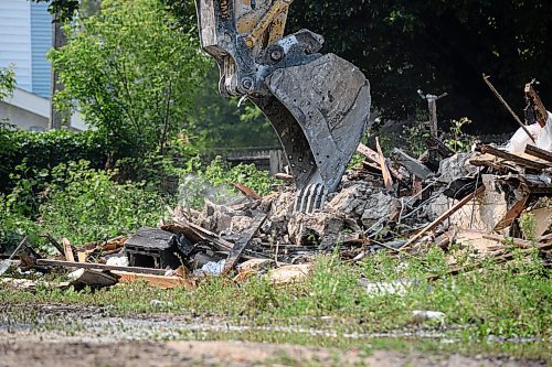 Mike Sudoma/Free Press
An excavator cleans up the debris left after a house in the 600 block of Stella avenue was demolished following a Friday evening fire in the home
August 17, 2024
