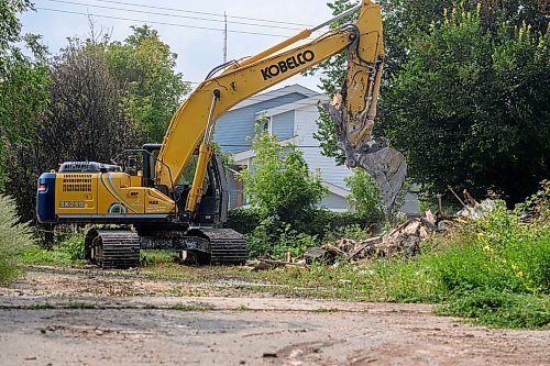 Mike Sudoma/Free Press
An excavator cleans up the debris left after a house in the 600 block of Stella avenue was demolished following a Friday evening fire in the home
August 17, 2024
