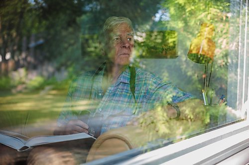 MIKE DEAL / FREE PRESS
Rudolf Koes, 79, has been birding since he was a boy and has been involved with Manitoba&#x2019;s birding community since moving here from the Netherlands in the late 1960s. Rudolf uses new technology to keep track of his bird sightings, but still keeps a huge collection of physical diaries.
See Eva Wasney story
240819 - Monday, August 19, 2024.