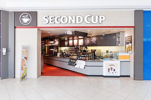 MIKE DEAL / FREE PRESS
Second Cup is likely closing its CF Polo Park location this month. It&#x2019;s selling its tables and chairs on Facebook.
See Gabby Piche story
240819 - Monday, August 19, 2024.