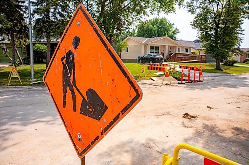 NIC ADAM / FREE PRESS
Construction on the corner of Augusta Dr. and Lakeside Dr. pictured Monday. Augusta Dr. Is blocked off from Lakeside Dr. to Forest Lake Dr.
240819 - Monday, August 19, 2024.

Reporter:?