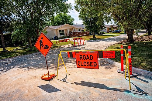 NIC ADAM / FREE PRESS
Potholes plague Augusta dr. in Waverley Heights pictured Tuesday afternoon. 
240813 - Tuesday, August 13, 2024.

Reporter: ?