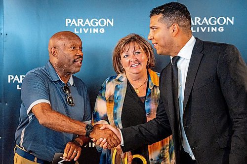 NIC ADAM / FREE PRESS
Deputy Mayor Markus Chambers, Deputy Mayor Janice Lukes, and Paragon CEO Nigel Furgus (from left) at the ribbon cutting for The Bridgewater Wednesday.
240821 - Wednesday, August 21, 2024.

Reporter: Gabby Piche