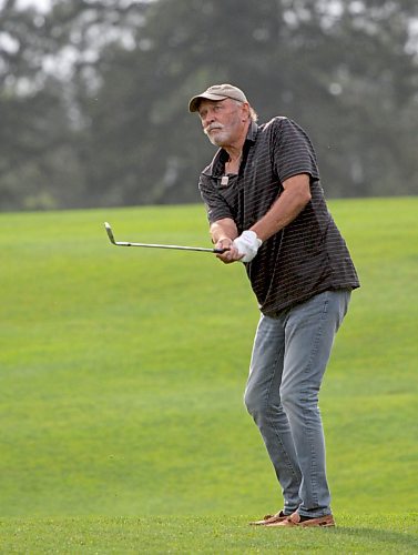 Seven-time Tamarack golf tournament men's champ Bruce North, who is shown winning his first masters crown last summer, advanced with a victory over Chris Patrick. (Thomas Friesen/The Brandon Sun)