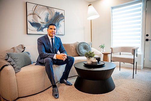 NIC ADAM / FREE PRESS
Paragon Living President and CEO Nigel Furgus is pictured in one of the new apartments at The Bridgewater, Wednesday.
240821 - Wednesday, August 21, 2024.

Reporter: Gabby Piche