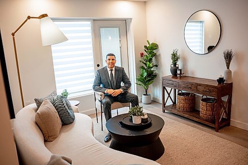 NIC ADAM / FREE PRESS
Paragon Living President and CEO Nigel Furgus is pictured in one of the new apartments at The Bridgewater, Wednesday.
240821 - Wednesday, August 21, 2024.

Reporter: Gabby Piche