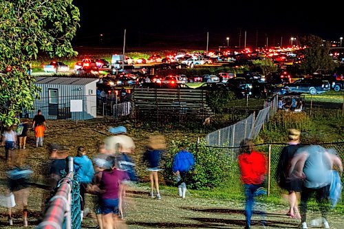 NIC ADAM / FREE PRESS
Cars backed up to leave Thursday night thunder at Victory Lanes Speedway.
240822 - Thursday, August 22, 2024.

Reporter: ?