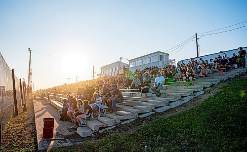 NIC ADAM / FREE PRESS
Spectators watch the races at Thursday night thunder at Victory Lanes Speedway.
240822 - Thursday, August 22, 2024.

Reporter: ?