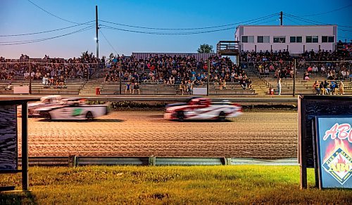 NIC ADAM / FREE PRESS
Super Truck racing at Thursday night thunder at Victory Lanes Speedway.
240822 - Thursday, August 22, 2024.

Reporter: ?