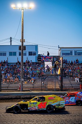 NIC ADAM / FREE PRESS
Stock car racing at Thursday night thunder at Victory Lanes Speedway.
240822 - Thursday, August 22, 2024.

Reporter: ?