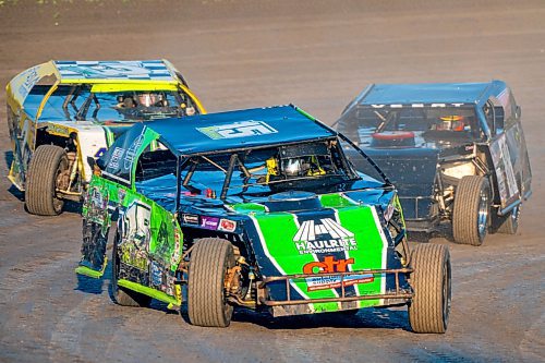 NIC ADAM / FREE PRESS
Stock car racing at Thursday night thunder at Victory Lanes Speedway.
240822 - Thursday, August 22, 2024.

Reporter: ?