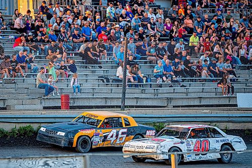 NIC ADAM / FREE PRESS
Stock car racing at Thursday night thunder at Victory Lanes Speedway.
240822 - Thursday, August 22, 2024.

Reporter: ?