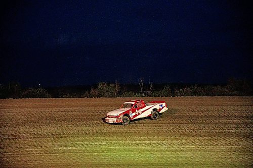 NIC ADAM / FREE PRESS
Rob Reese races at Thursday night thunder at Victory Lanes Speedway.
240822 - Thursday, August 22, 2024.

Reporter: ?