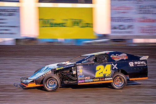 NIC ADAM / FREE PRESS
Braxton Rohl races at Thursday night thunder at Victory Lanes Speedway.
240822 - Thursday, August 22, 2024.

Reporter: ?