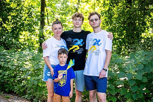 MIKAELA MACKENZIE / WINNIPEG FREE PRESS
	
Danylo (six, bottom), Olesia (top left), Bohdan (17), and Nazariy Chychkevych on Friday, Aug. 23, 2024. A fundraising run for military supplies in Ukraine is being held on Saturday. Nazariy Chychkevych, a Ukrainian newcomer, is one of the organizers. 

For Matt story.
Winnipeg Free Press 2024