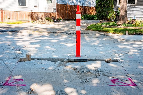 NIC ADAM / FREE PRESS
Construction continues along Greensboro Bay in Waverly Heights Monday morning. 
240826 - Monday, August 26, 2024.

Reporter:?