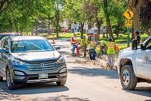 NIC ADAM / FREE PRESS
Construction continues along Augusta Dr. in Waverly Heights Monday morning. 
240826 - Monday, August 26, 2024.

Reporter:?