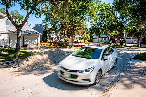 NIC ADAM / FREE PRESS
Construction continues along Greensboro Bay in Waverly Heights Monday morning. 
240826 - Monday, August 26, 2024.

Reporter:?