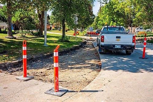 NIC ADAM / FREE PRESS
Construction continues along Augusta Dr. in Waverly Heights Monday morning. 
240826 - Monday, August 26, 2024.

Reporter:?