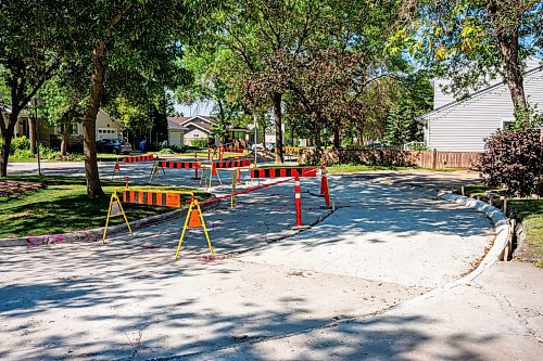 NIC ADAM / FREE PRESS
Construction continues along Greensboro Bay in Waverly Heights Monday morning. 
240826 - Monday, August 26, 2024.

Reporter:?