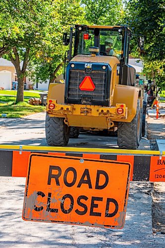 NIC ADAM / FREE PRESS
Construction continues along Augusta Dr. in Waverly Heights Monday morning. 
240826 - Monday, August 26, 2024.

Reporter:?