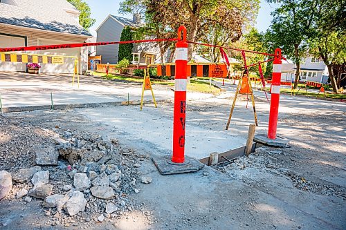 NIC ADAM / FREE PRESS
Construction continues along Greensboro Bay in Waverly Heights Monday morning. 
240826 - Monday, August 26, 2024.

Reporter:?