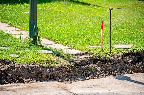 NIC ADAM / FREE PRESS
Construction continues along Augusta Dr. in Waverly Heights Monday morning. 
240826 - Monday, August 26, 2024.

Reporter:?