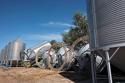 26082024
Four grain bins belonging to Monarch Hutterite Colony near Foxwarren, Manitoba were toppled in a powerful storm early Sunday morning
(Tim Smith/The Brandon Sun)