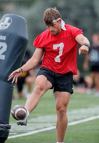 JOHN WOODS / FREE PRESS
University of Manitoba Bison kicker Ben George is photographed at practice Monday, August 26, 2024. 

Reporter: josh