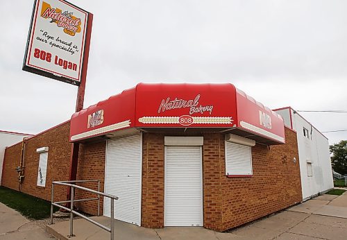 JOHN WOODS / FREE PRESS
Natural Bakery on Logan Ave., which is closing it&#x2019;s doors as a retail outlet to a pickup location only for wholesalers, is photographed Tuesday, August 27, 2024. 

Reporter: gabby