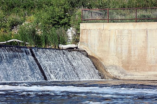 A concrete monolith at the Wawanesa dam is engraved with the year it was built, 1939. Provincial staff will soon decide whether to fix the aging dam or replace it. The primary goal is to ensure the dam provides a reservoir into the future for drinking water in the community of roughly 650 people. (Connor McDowell/Brandon Sun)