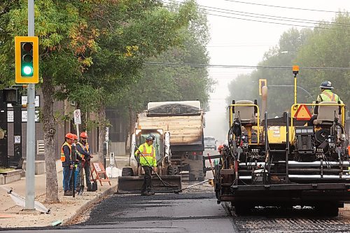 28082024
Road repaving work continues on Princess Avenue between 9th Street and 10th Street on Wednesday. (Tim Smith/The Brandon Sun)