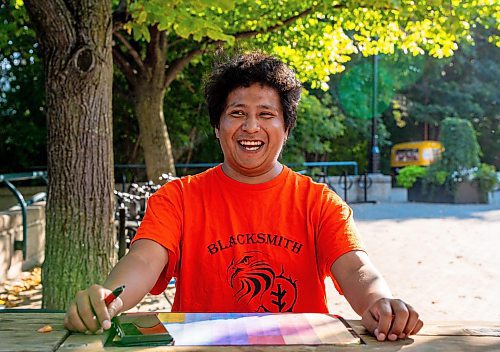 NIC ADAM / FREE PRESS
Juston Tuesday helps teach Cree and Ojibwe at the free &quot;language tables&quot; offered Wednesday through Friday evenings at the Forks.
240828 - Wednesday, August 28, 2024.

Reporter: Jen Zoratti